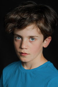 الممثل Zac Wishart