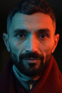 الممثل Ziad Bakri
