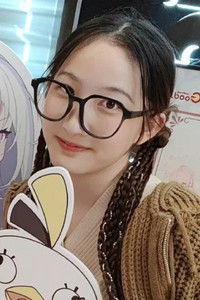 الممثل Zirui Ge