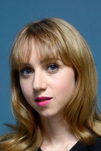 الممثل Zoe Kazan