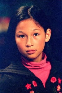 الممثل Zoe Weizenbaum