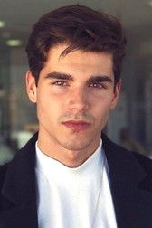 الممثل Álvaro Mel