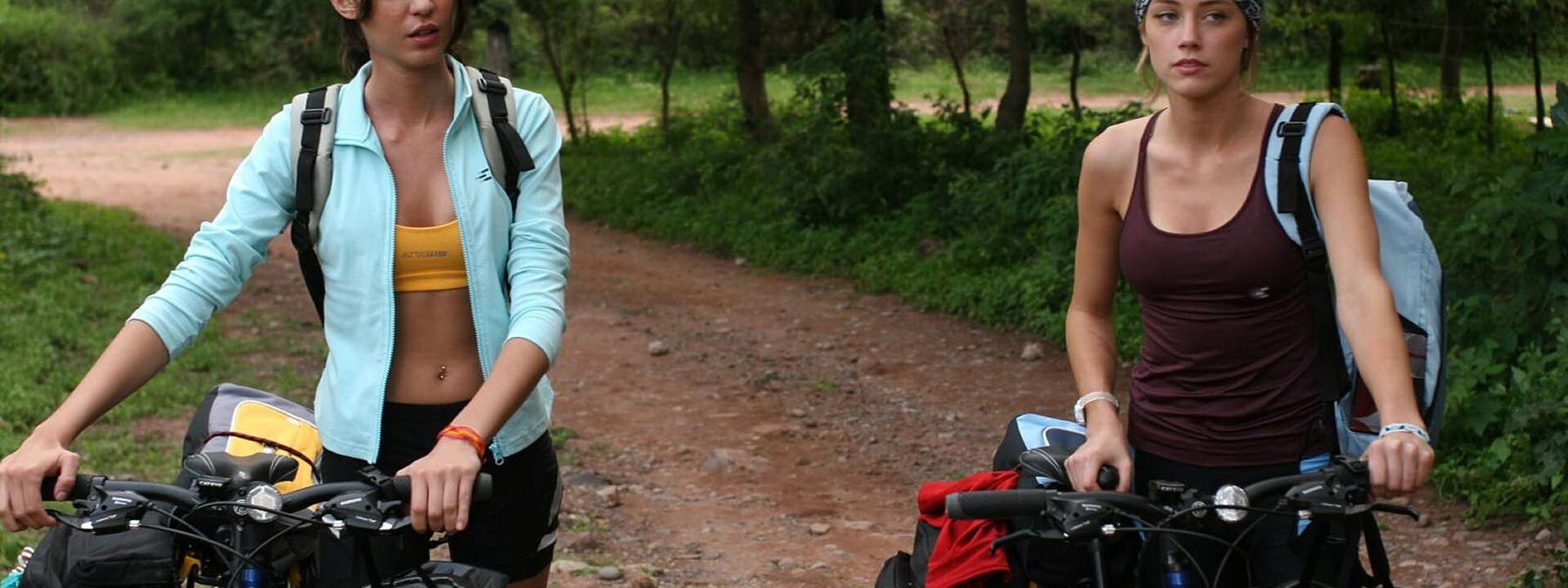 غلاف فيلم And Soon the Darkness 2010 مترجم