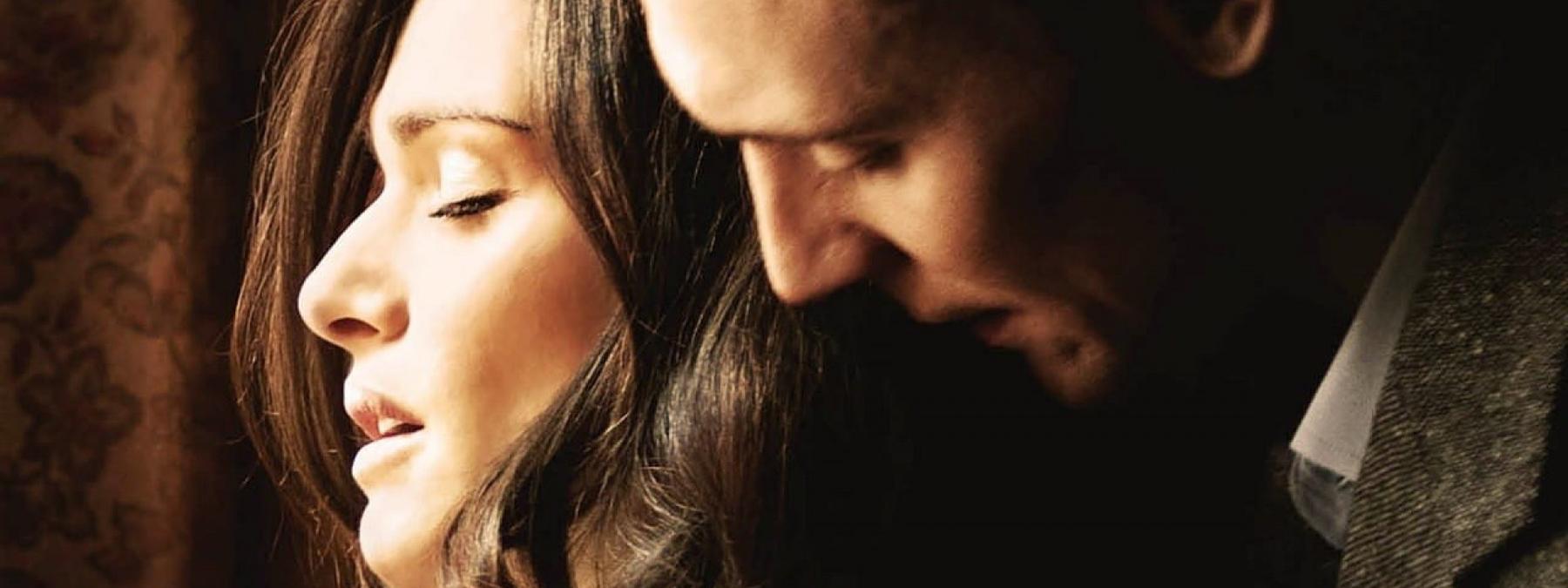 غلاف فيلم The Deep Blue Sea 2011 مترجم