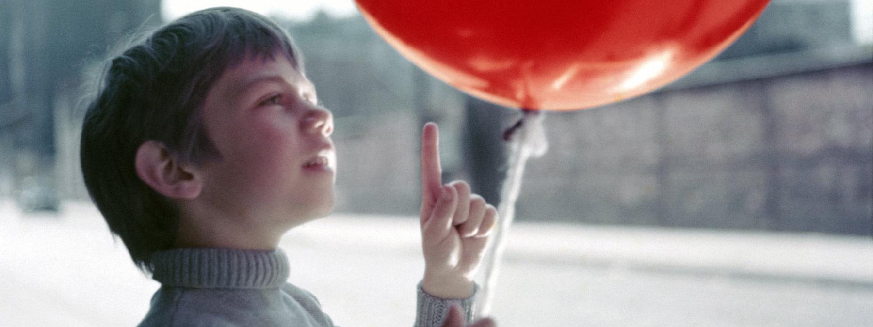 غلاف فيلم The Red Balloon 1956 مترجم